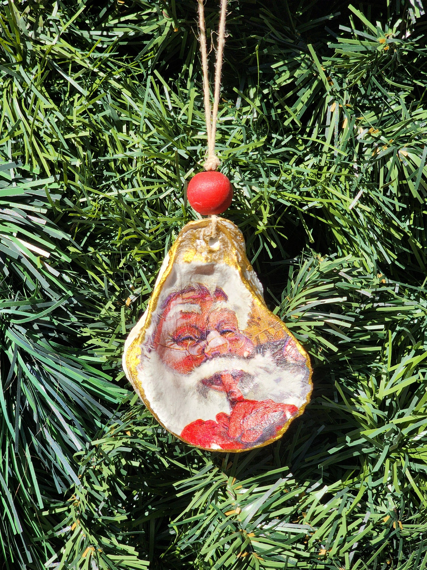Hush Santa - Oyster Shell Ornament